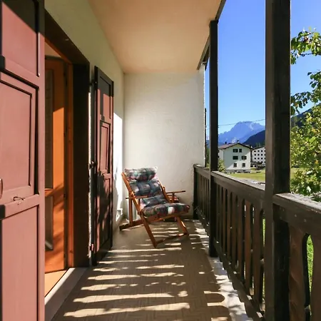 아파트 Casa Civetta 팔카데